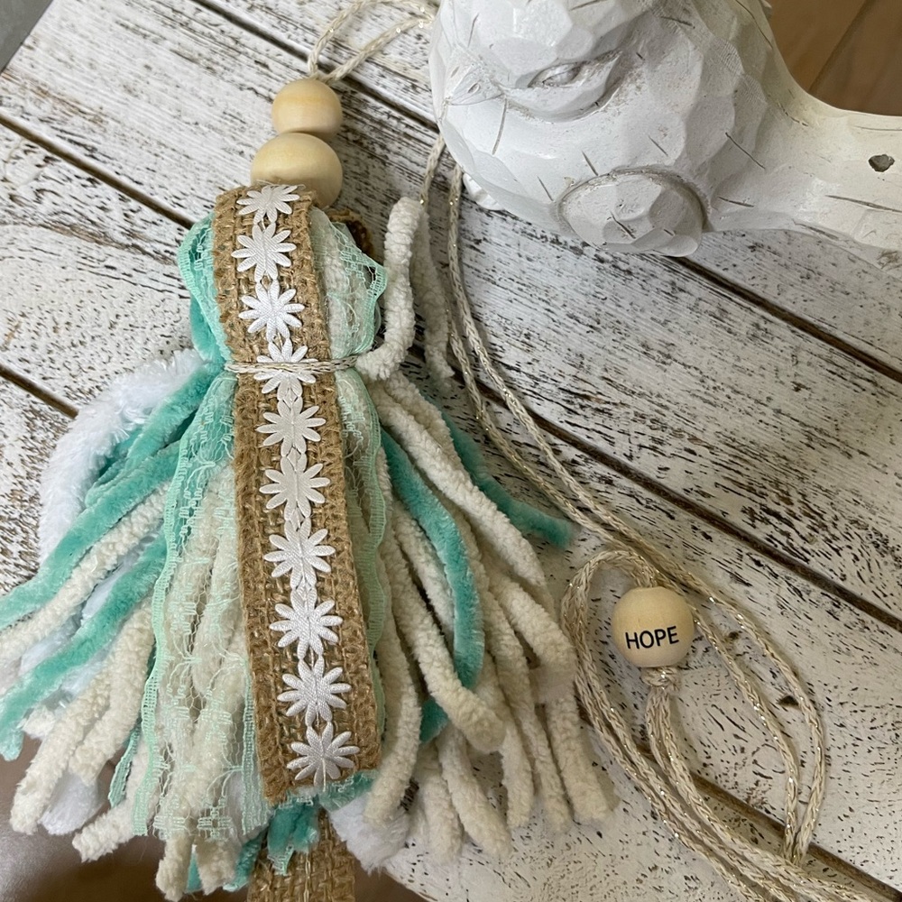 Bible tassell bookmark - teal w/ boho daisy